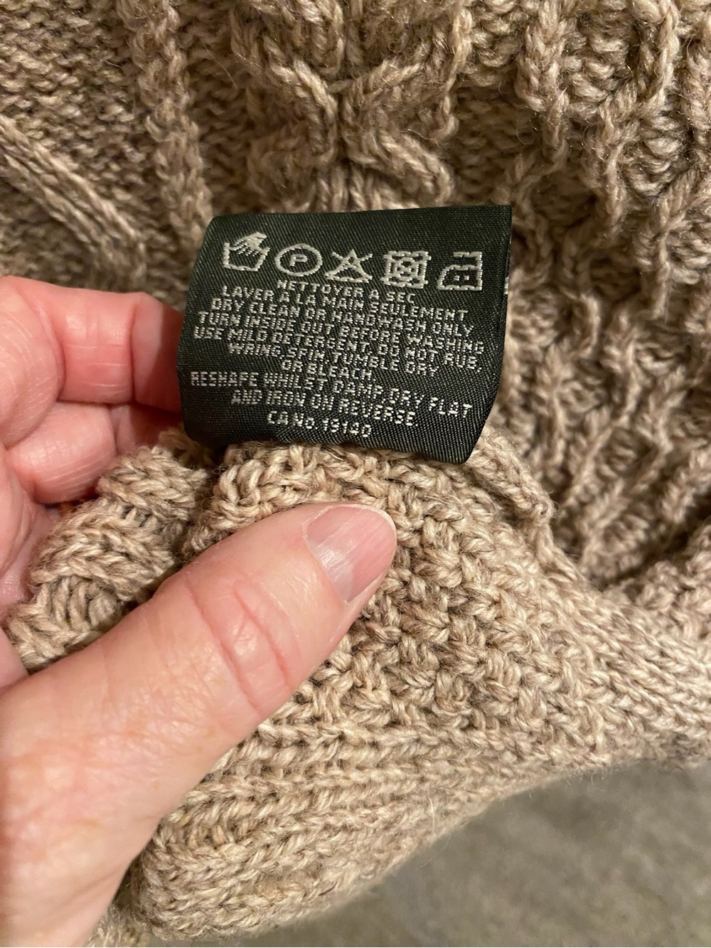 Aran Sweater Market Wicker Women's V-Neck Wool Slipover Size XS - Picture 8 of 9